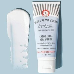 First Aid Beauty - Ultra Repair Cream, Intense Hydration Whipped Colloidal 8 oz